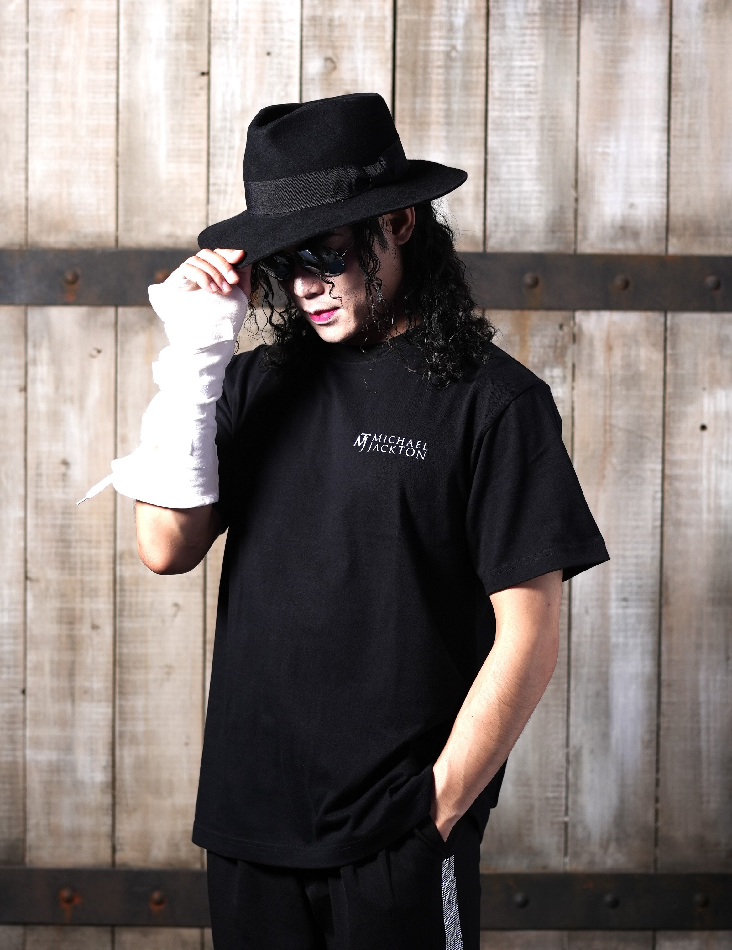 MJ 限定シャツ着用1