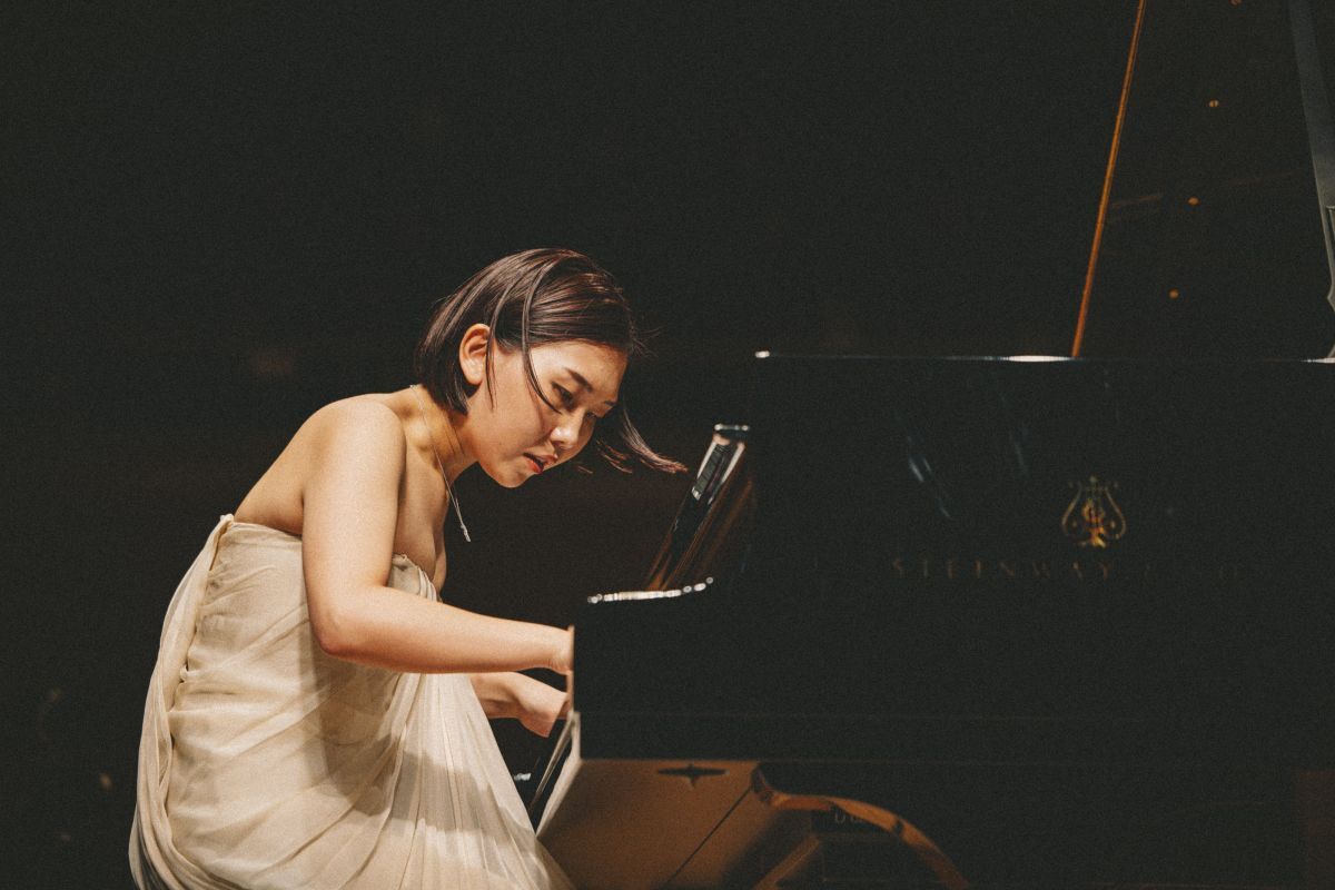 【先行】小林愛実 ピアノ・リサイタル 2026