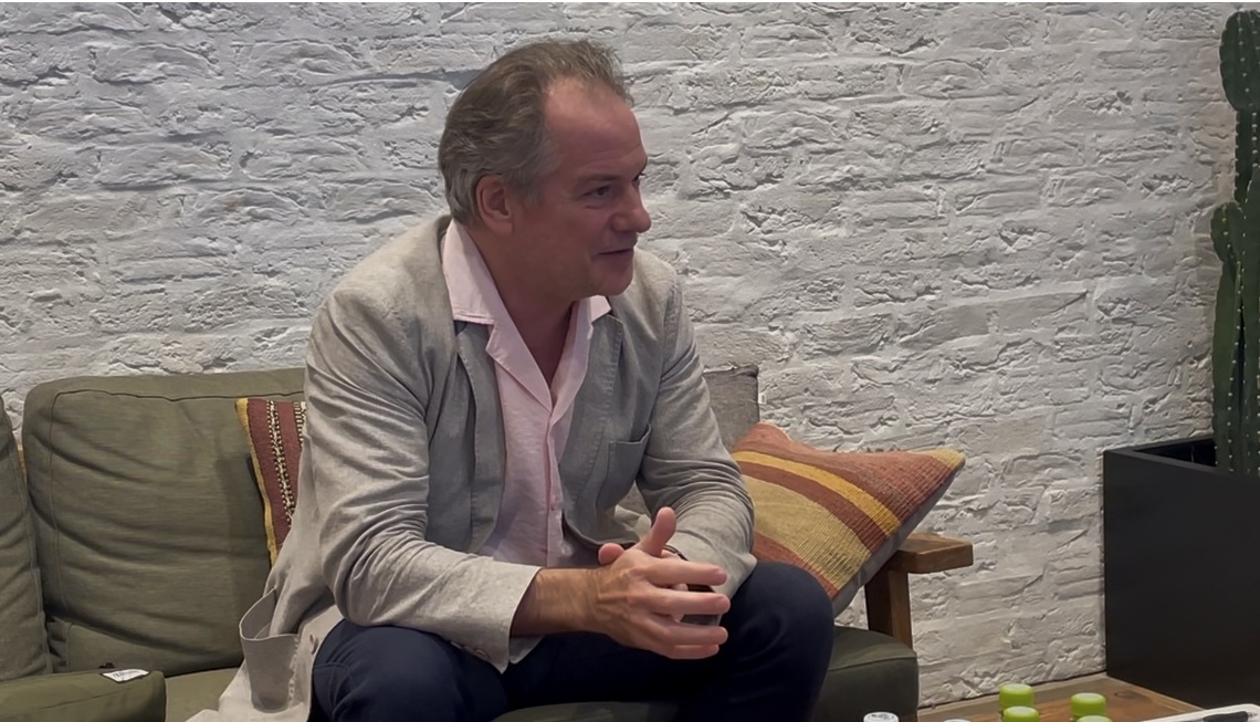 パユ インタビューのようす