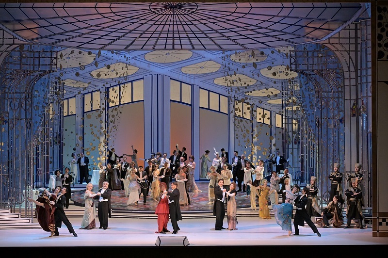 新国立劇場オペラ「こうもり」