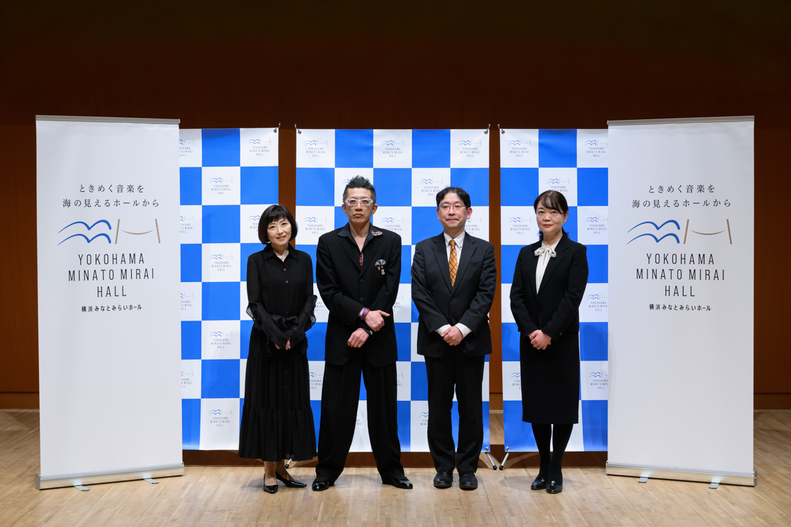 記者会見のようす