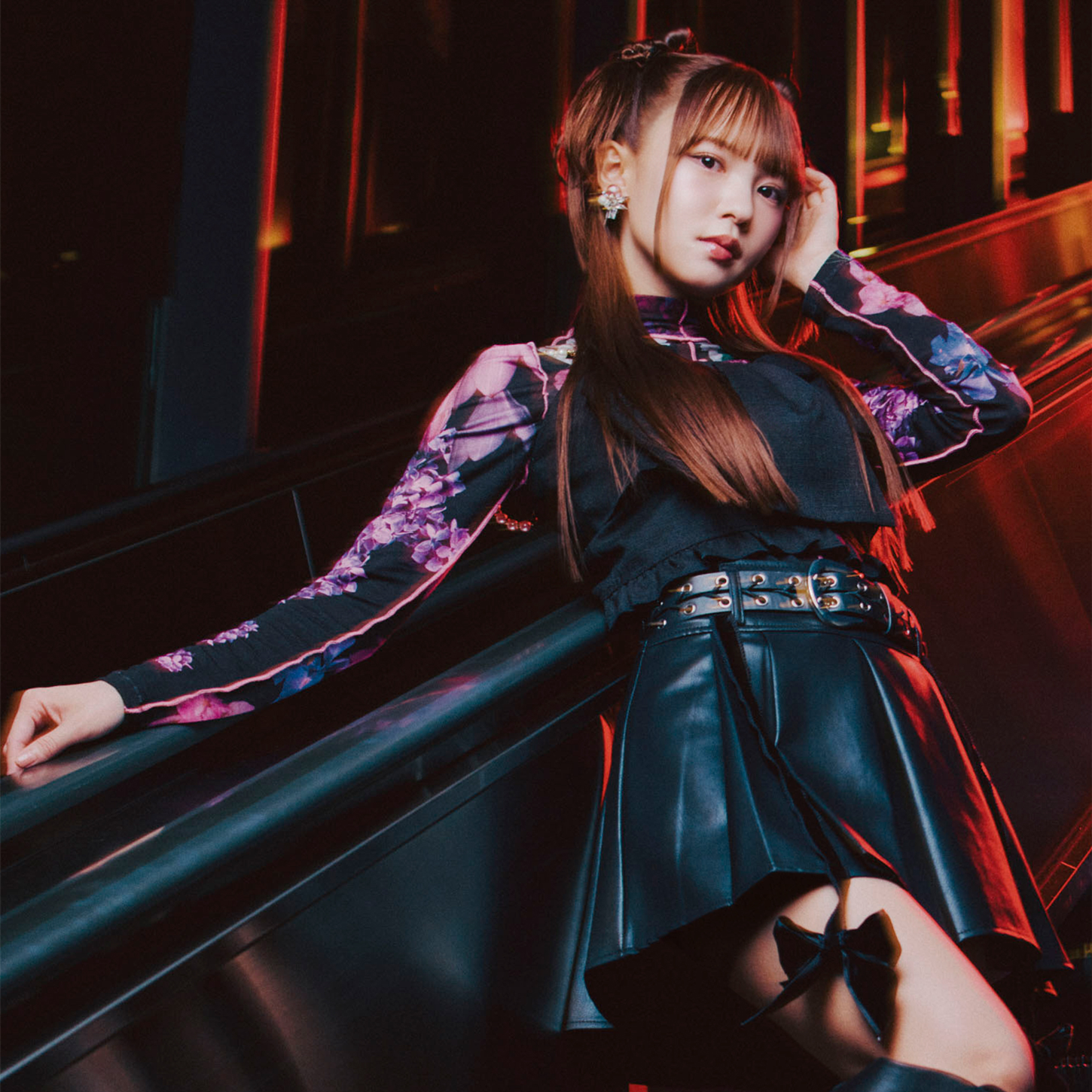 biography_MINA