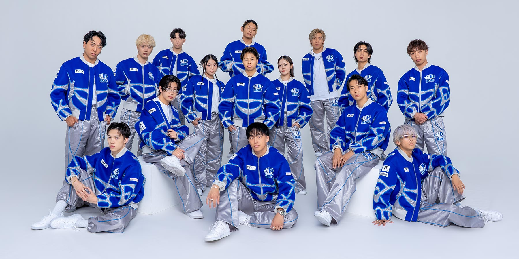 avex ROYAL BRATS