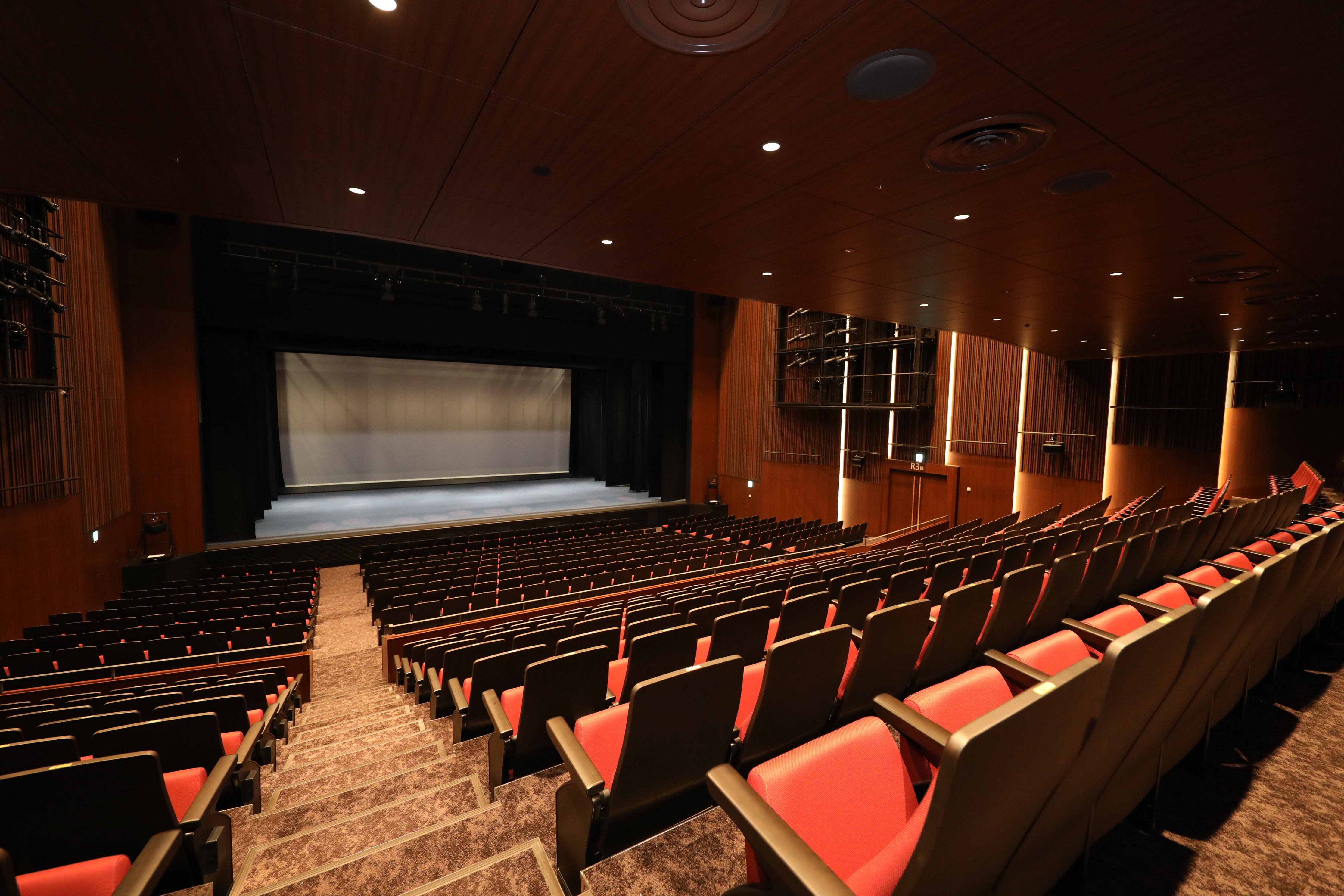 劇場_客席から舞台